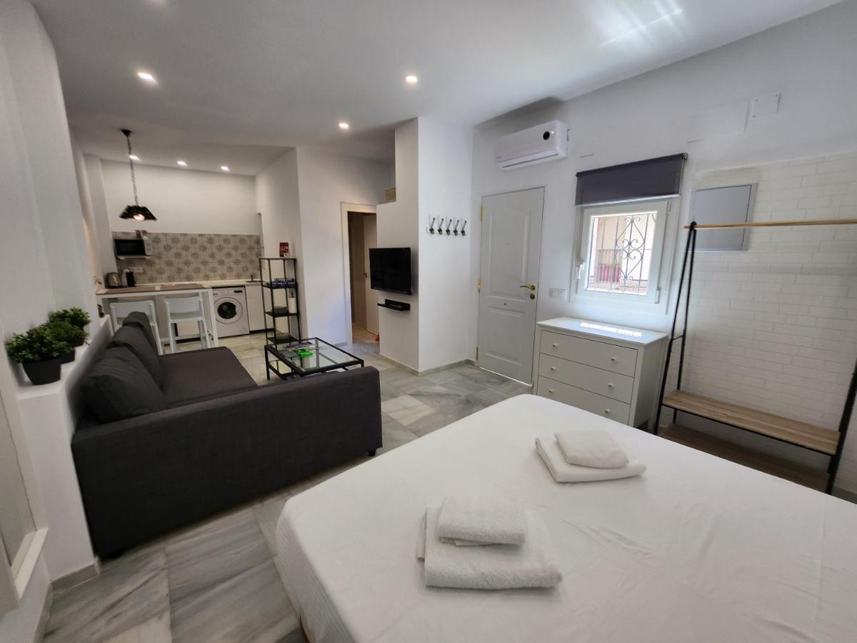 Allo Apartments "Real Escuela" Centro Loft Jerez de la Frontera Ngoại thất bức ảnh
