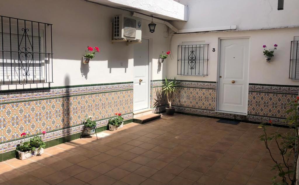 Allo Apartments "Real Escuela" Centro Loft Jerez de la Frontera Ngoại thất bức ảnh
